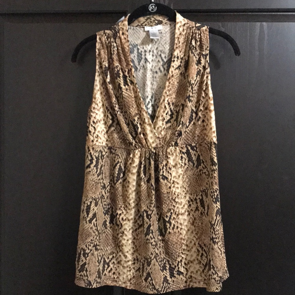 Woman’s Cache Sleeveless Blouse